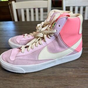 Nike Blazer Mid 77‎ SE Dance Sneakers Pink Foam Coconut Milk Womens 8.5 / 7Y